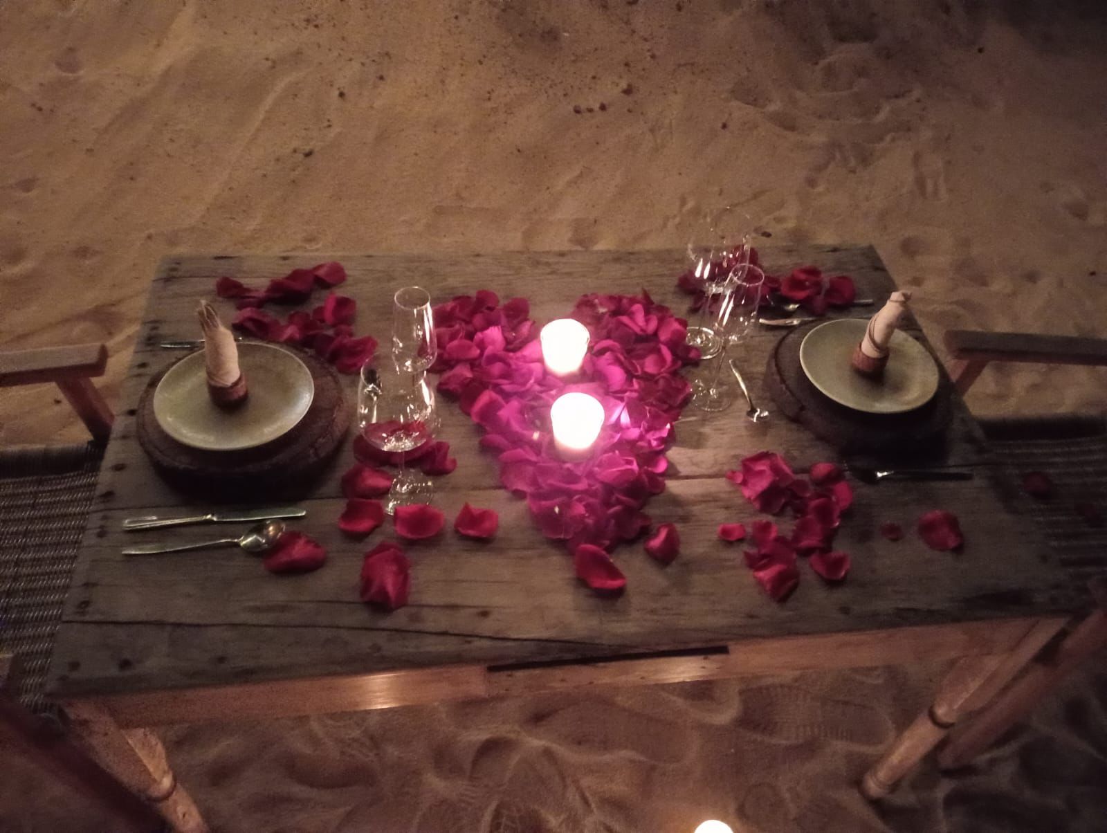 Cena Romántica en Playa Privada - Image 4