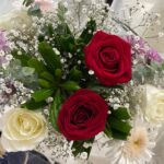 Pequeño ramo de 6 flores +$700.00